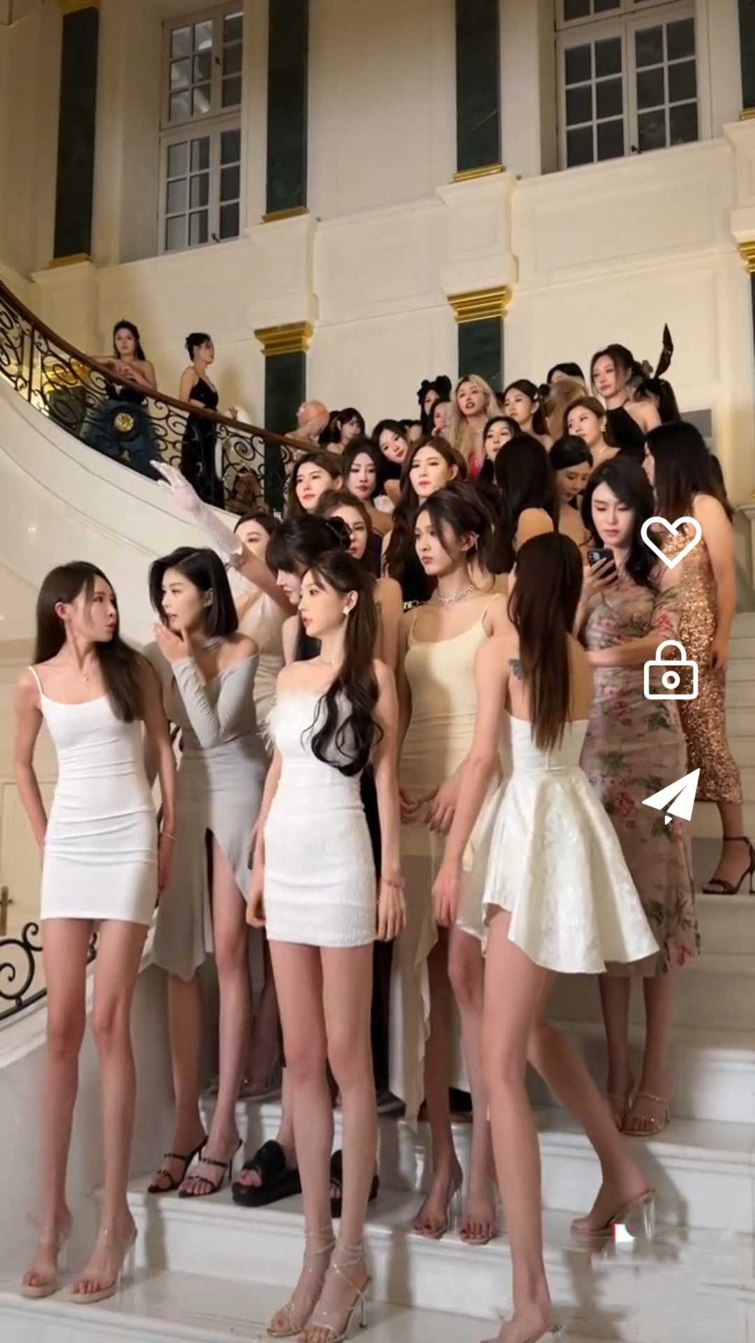 女王踩踏北京宠儿截图